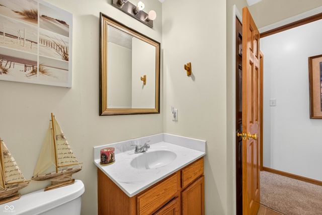 1545 Black Oak Court, Franklin, IN 46131