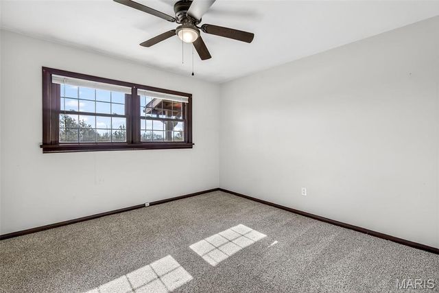 6229 State Highway 32, Farmington, MO 63640