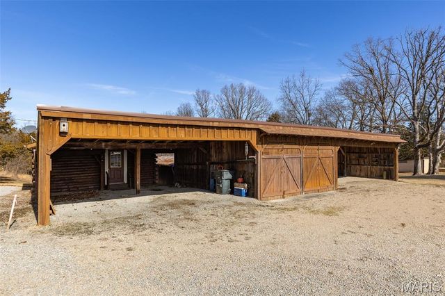 6229 State Highway 32, Farmington, MO 63640