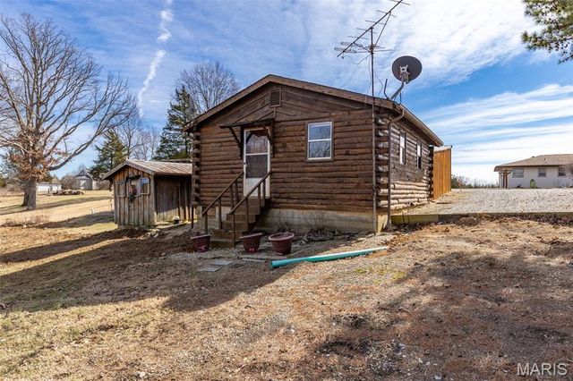 6229 State Highway 32, Farmington, MO 63640