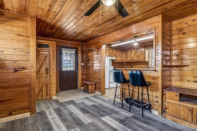 6229 State Highway 32, Farmington, MO 63640