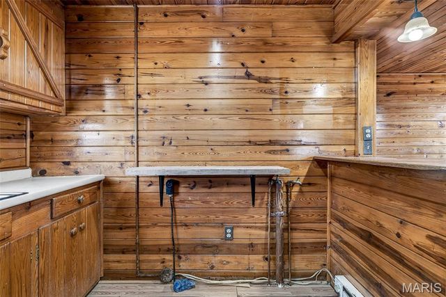 6229 State Highway 32, Farmington, MO 63640