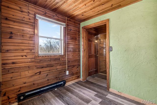 6229 State Highway 32, Farmington, MO 63640