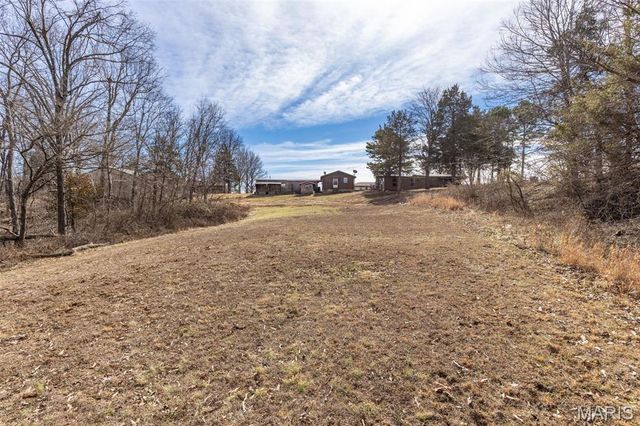 6229 State Highway 32, Farmington, MO 63640