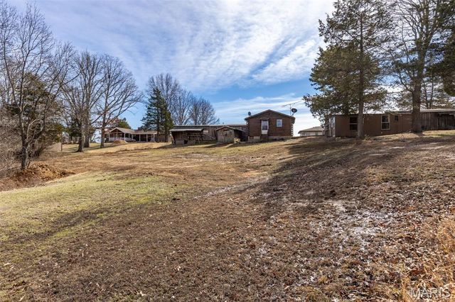 6229 State Highway 32, Farmington, MO 63640