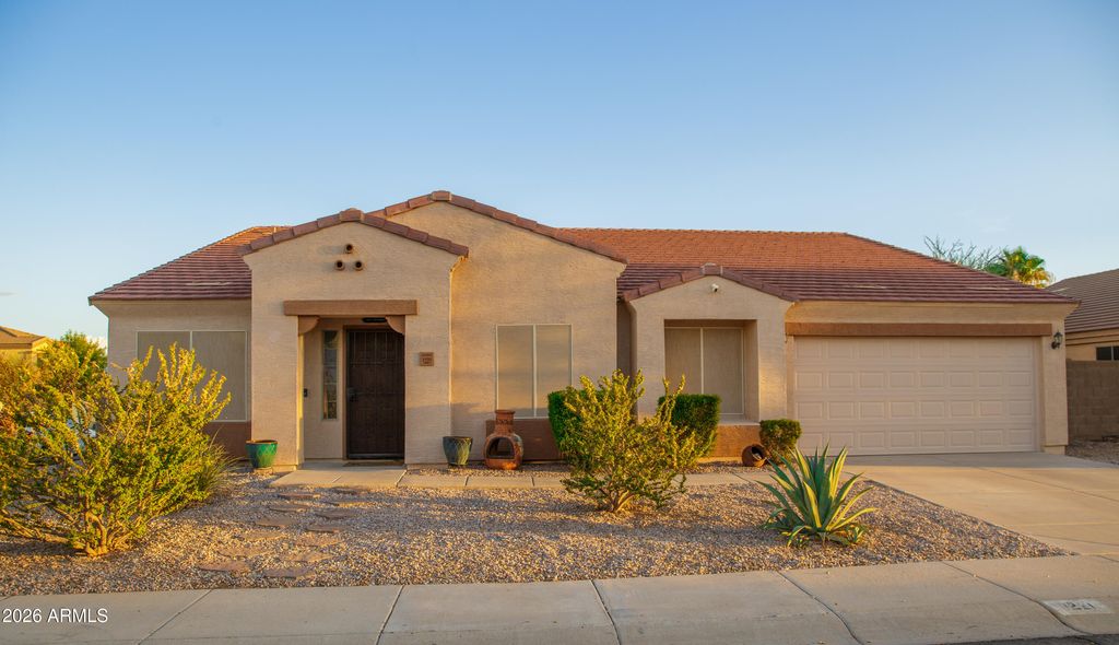 1221 W DEL MONTE Drive, Casa Grande, AZ 85122 — exterior