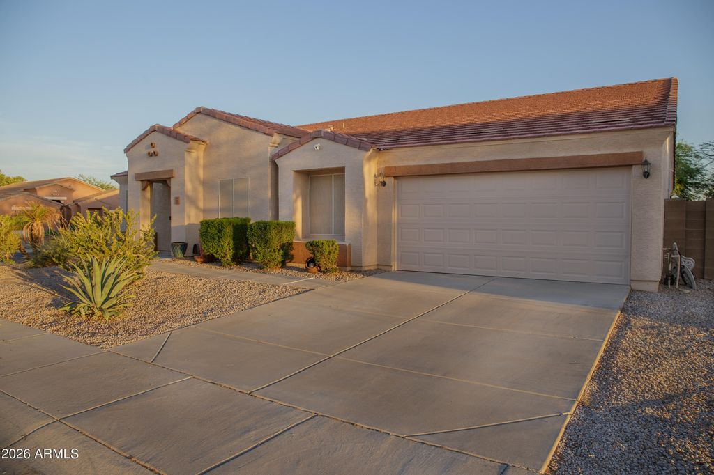 1221 W DEL MONTE Drive, Casa Grande, AZ 85122 — photo 2
