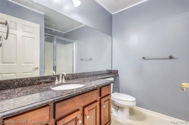 37911 Plymouth Road, Livonia, MI 48150