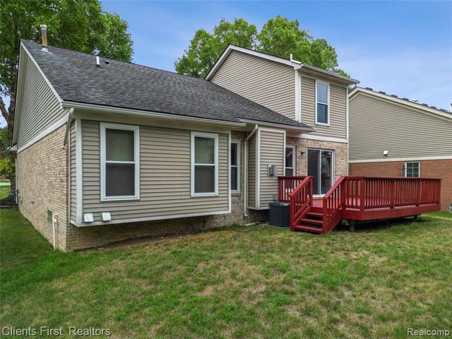37911 Plymouth Road, Livonia, MI 48150