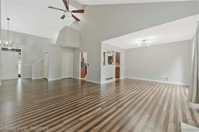 37911 Plymouth Road, Livonia, MI 48150