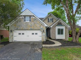 37911 Plymouth Road, Livonia, MI 48150