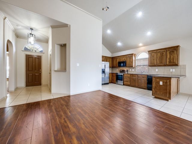 3229 Hornbeam Street, Denton, TX 76226