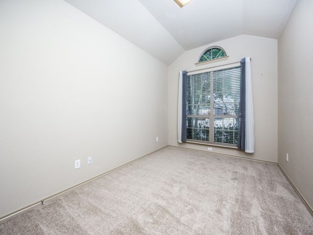 3229 Hornbeam Street, Denton, TX 76226