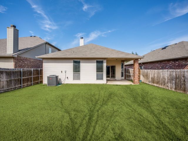 3229 Hornbeam Street, Denton, TX 76226