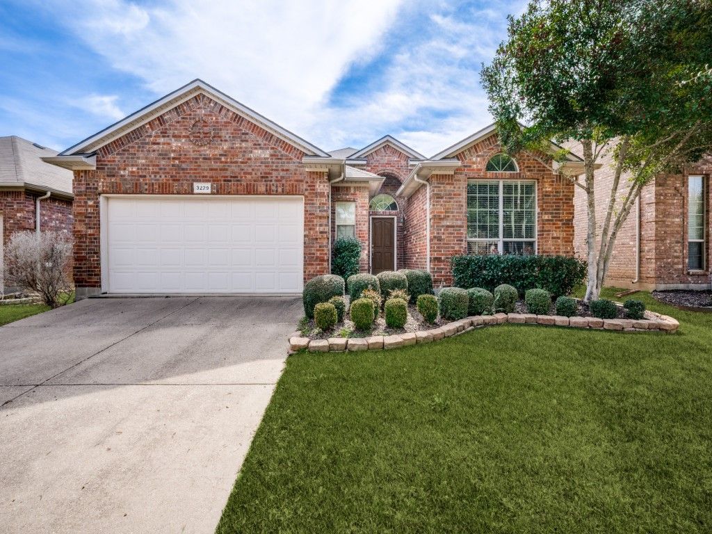 3229 Hornbeam Street, Denton, TX 76226