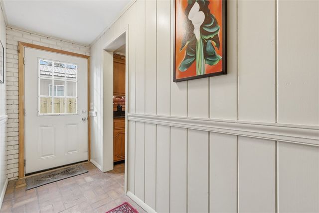 509 11th St, Oakmont, PA 15139