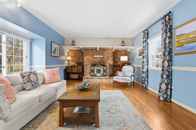 509 11th St, Oakmont, PA 15139