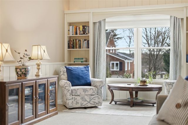 509 11th St, Oakmont, PA 15139