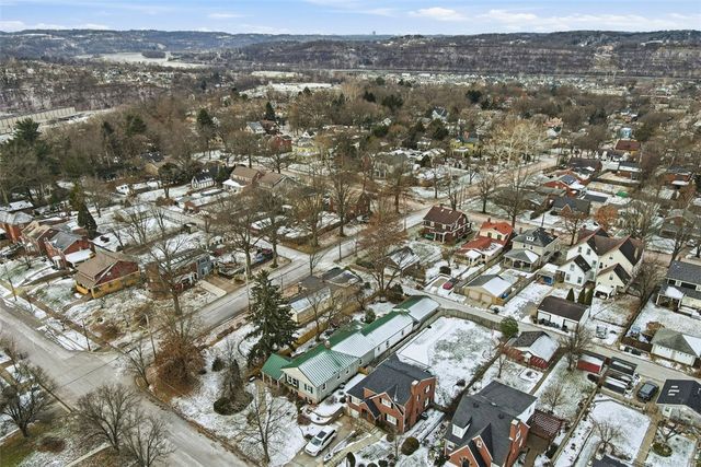 509 11th St, Oakmont, PA 15139