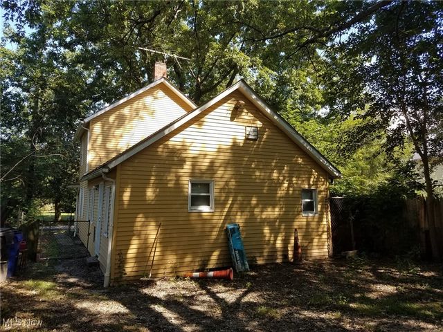 3052 W 47th Street, Cleveland, OH 44102