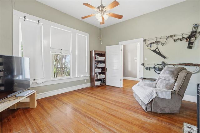 2002 N Mayberry Avenue, Mission, TX 78572
