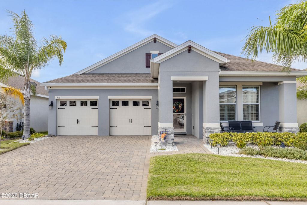 206 Venetian Palms Boulevard, New Smyrna Beach, FL 32168