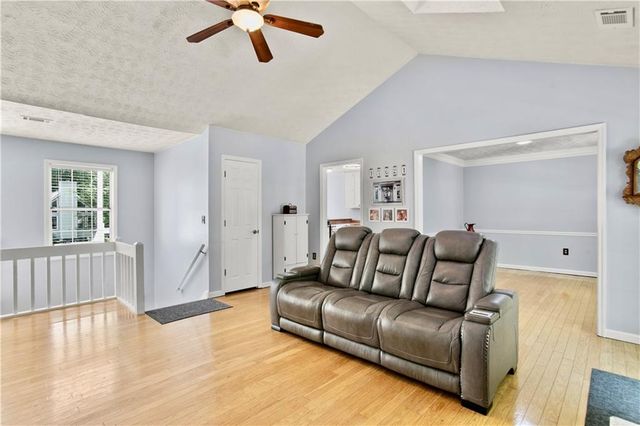 1125 Kennesaw Springs Drive NW, Kennesaw, GA 30144