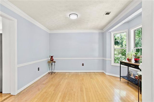 1125 Kennesaw Springs Drive NW, Kennesaw, GA 30144