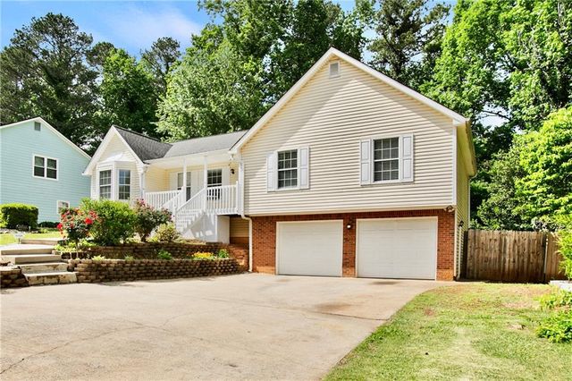 1125 Kennesaw Springs Drive NW, Kennesaw, GA 30144