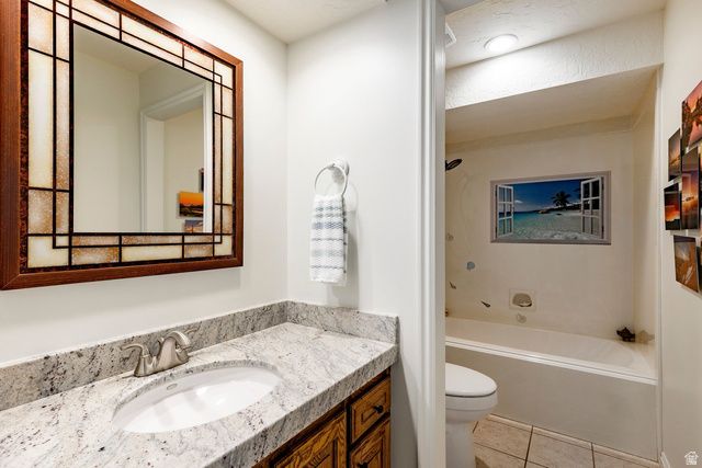 849 N JUNIPERPOINT DR, Salt Lake City, UT 84103