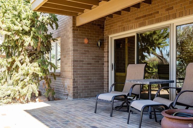 849 N JUNIPERPOINT DR, Salt Lake City, UT 84103