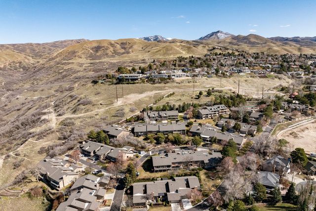 849 N JUNIPERPOINT DR, Salt Lake City, UT 84103