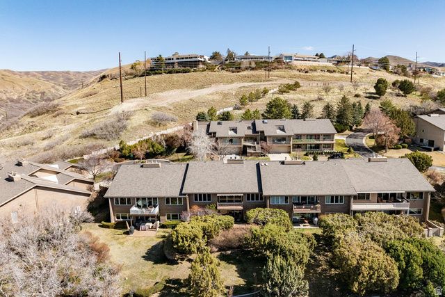 849 N JUNIPERPOINT DR, Salt Lake City, UT 84103