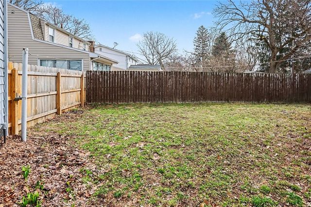 650 Winona Boulevard, Irondequoit, NY 14617