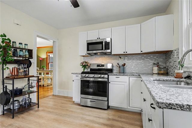 650 Winona Boulevard, Irondequoit, NY 14617