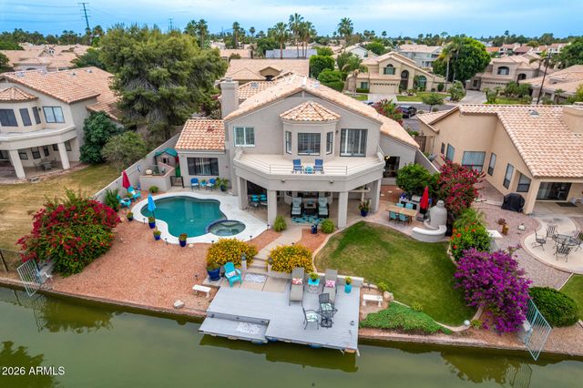 1826 E LAKECREST Drive, Gilbert, AZ 85234