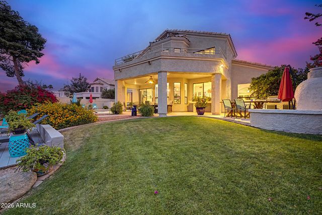 1826 E LAKECREST Drive, Gilbert, AZ 85234