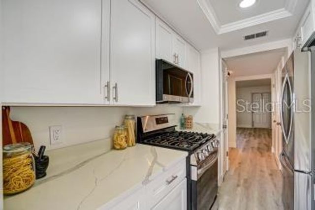 6015 19TH STREET N 109, St Petersburg, FL 33714