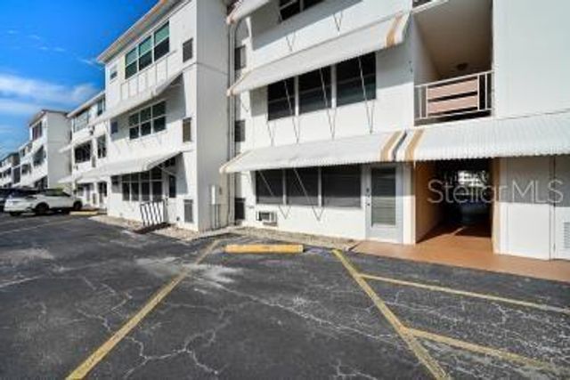 6015 19TH STREET N 109, St Petersburg, FL 33714