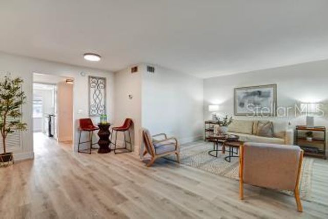 6015 19TH STREET N 109, St Petersburg, FL 33714