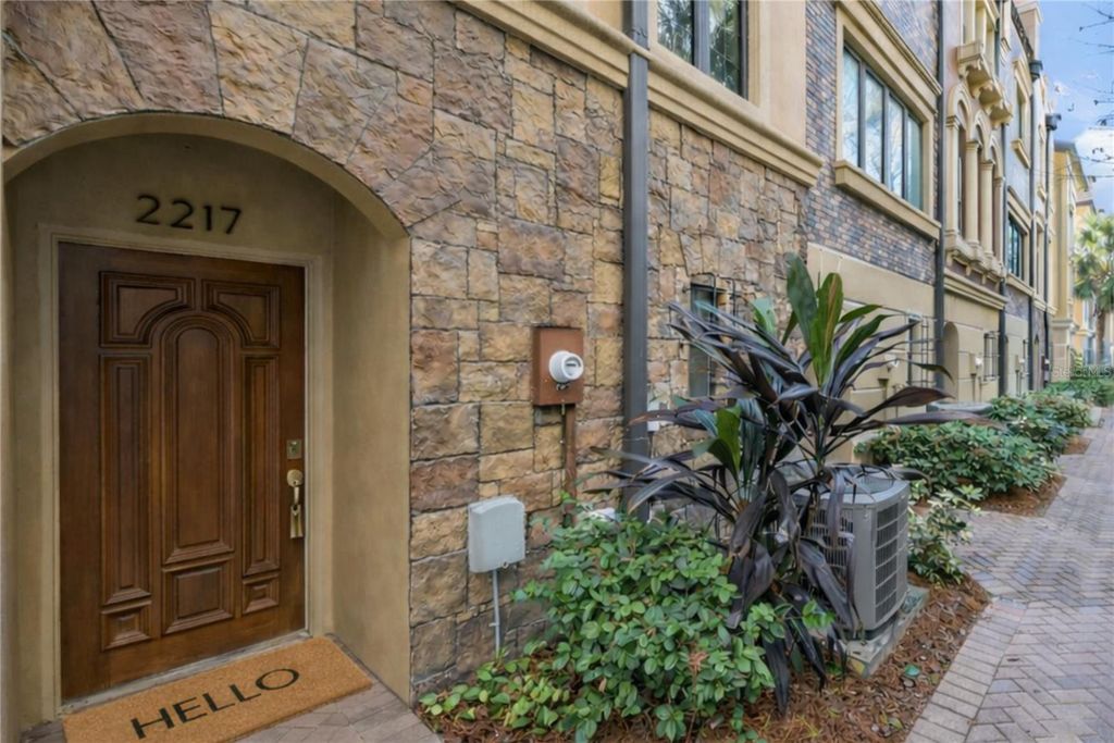 2217 SOHO BAY COURT, Tampa, FL 33606