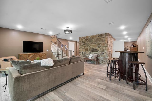 14 Baywood Drive, Heber Springs, AR 72543