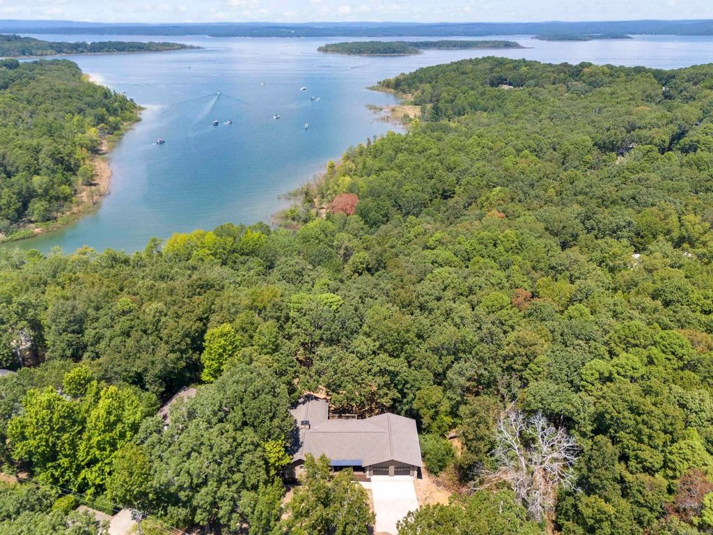 14 Baywood Drive, Heber Springs, AR 72543