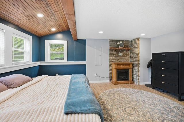 10 Hillside Road, Kingston, NH 03848