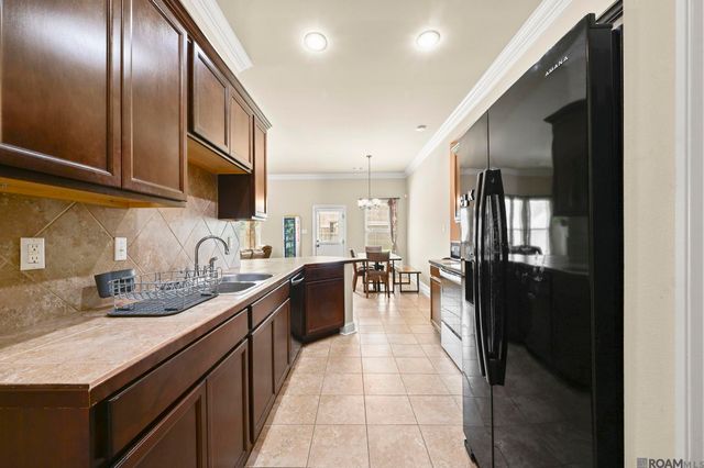 23369 Mango Dr, Denham Springs, LA 70726