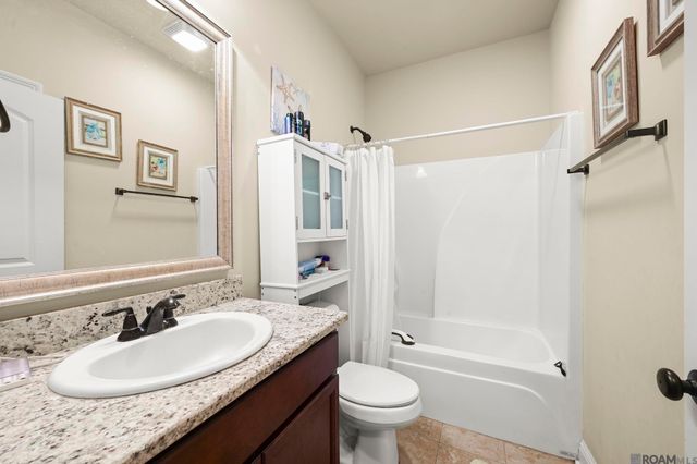 23369 Mango Dr, Denham Springs, LA 70726