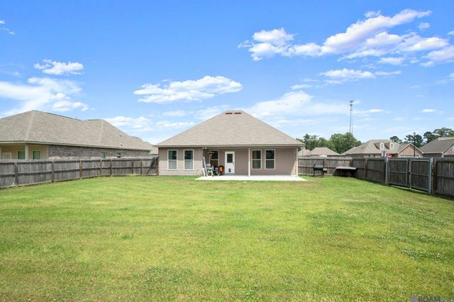 23369 Mango Dr, Denham Springs, LA 70726