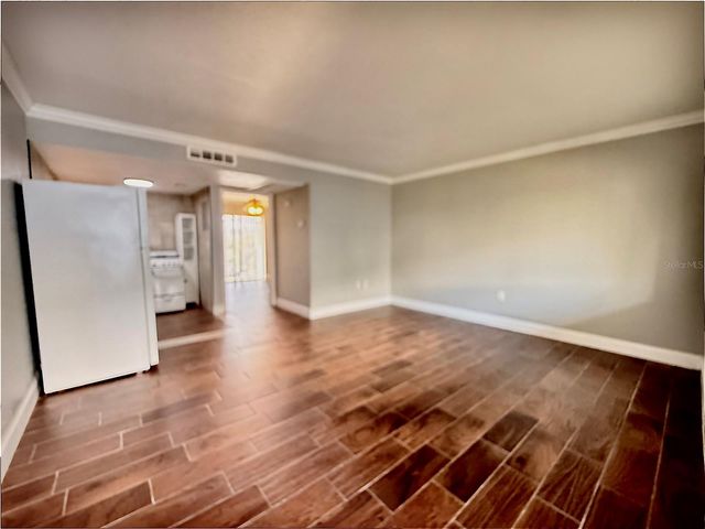 133 OYSTER BAY CIRCLE 370, Altamonte Springs, FL 32701