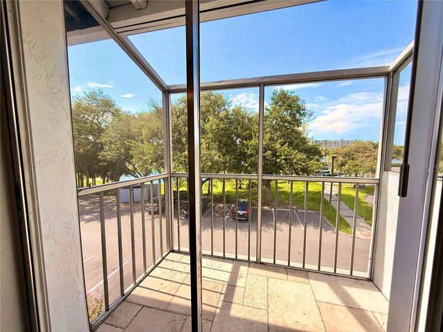133 OYSTER BAY CIRCLE 370, Altamonte Springs, FL 32701