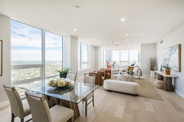 5100 San Felipe Street 363, Houston, TX 77056